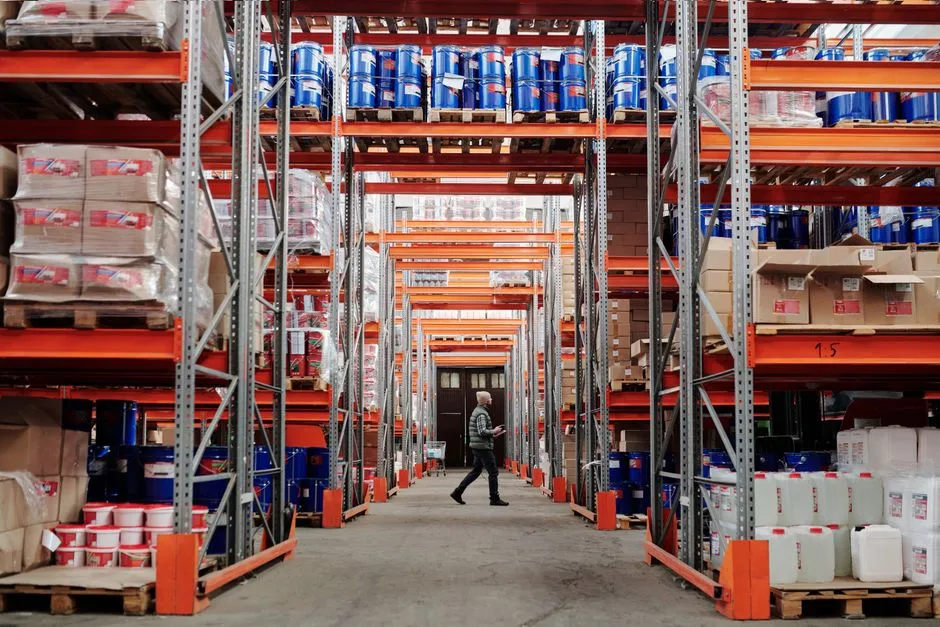 Safety Stock vs Buffer Stock: Terms and Trade-Offs